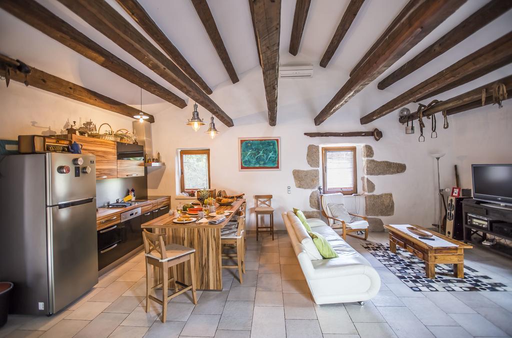 Apartments Villa Kras Krk Малинска Екстериор снимка